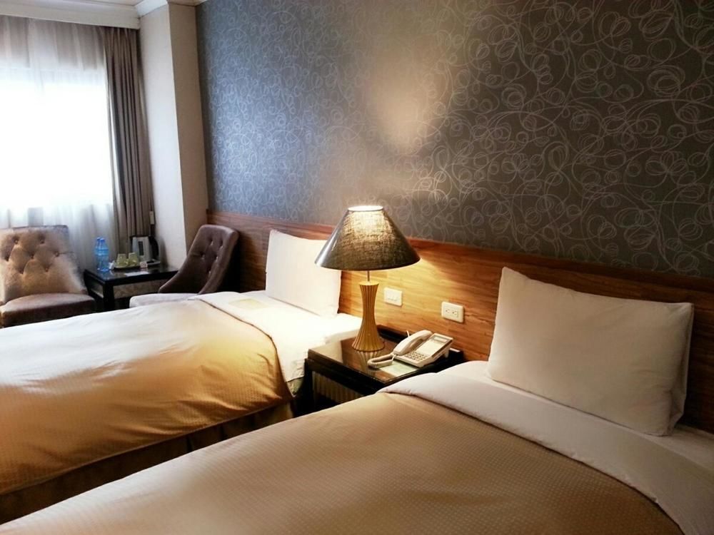 Astar Hotel Taipei Exterior photo