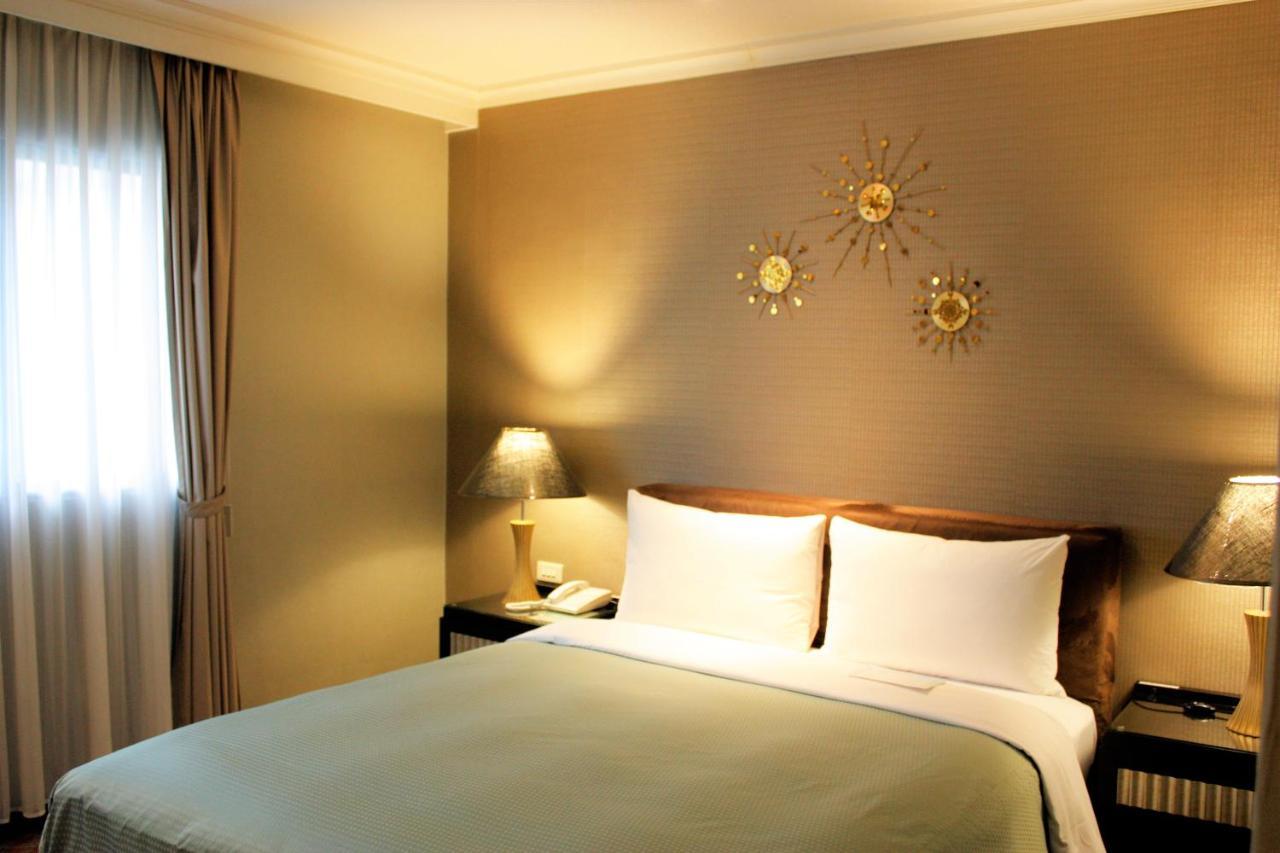 Astar Hotel Taipei Exterior photo