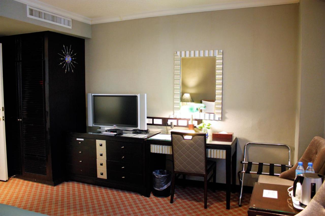 Astar Hotel Taipei Exterior photo